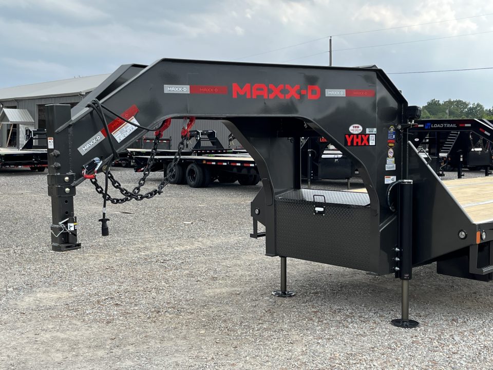 New 2026 MAXXD Hydraulic Dovetail Gooseneck Trailer | 102" x 36' | 40K GVWR