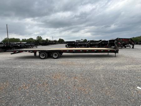 New 2026 MAXXD Hydraulic Dovetail Gooseneck Trailer | 102" x 36' | 40K GVWR