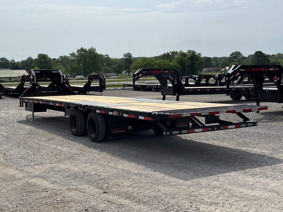 New 2026 MAXXD Hydraulic Dovetail Gooseneck Trailer | 34' x 102' 30K GVWR