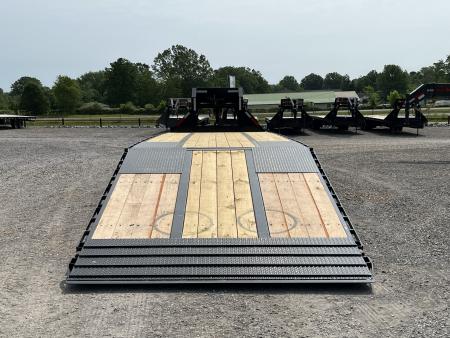 New 2026 MAXXD Hydraulic Dovetail Gooseneck Trailer | 34' x 102' 30K GVWR