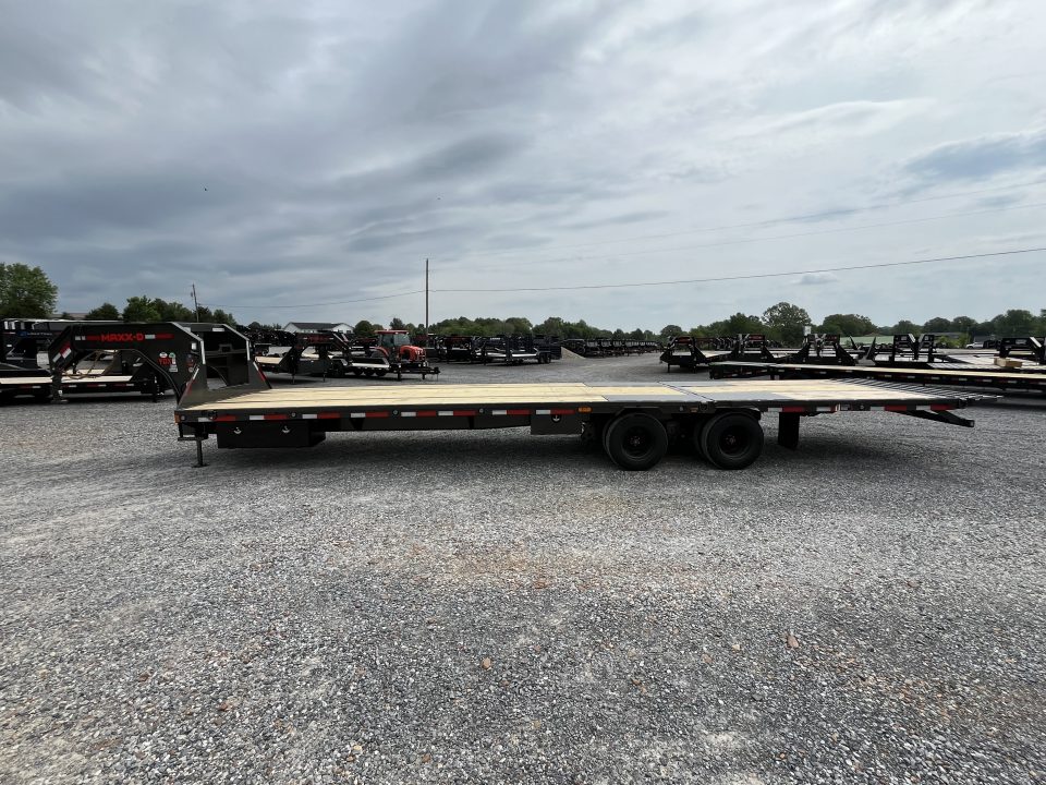 New 2026 MAXXD Hydraulic Dovetail Gooseneck Trailer | 34' x 102' 30K GVWR