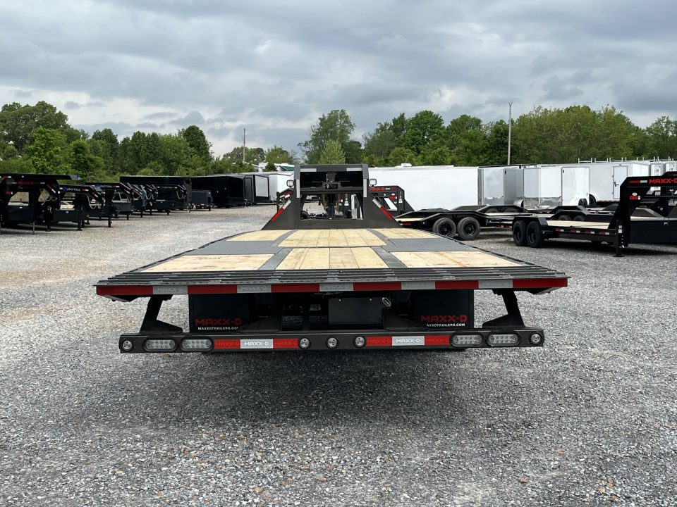 New 2026 MAXXD Hydraulic Dovetail Gooseneck Trailer | 34' x 102' 30K GVWR