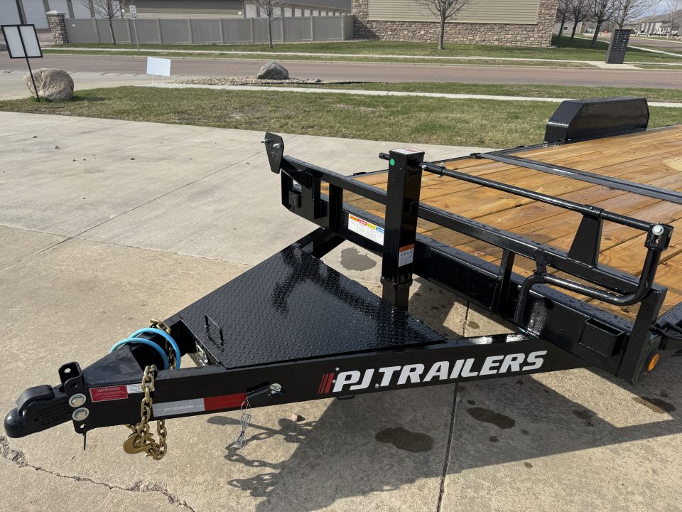 New 2026 PJ Trailers T6-22 Tilt Trailer