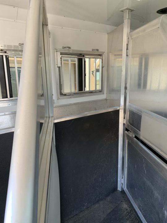 Used 2020 SMC SL8313SSR 3 Horse Trailer