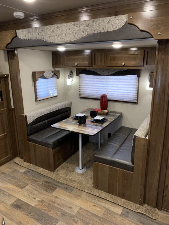 Used 2020 SMC SL8313SSR 3 Horse Trailer