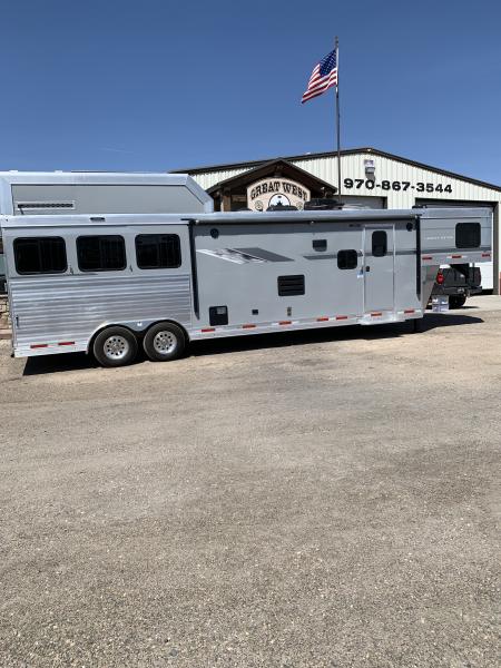 Used 2020 SMC SL8313SSR 3 Horse Trailer