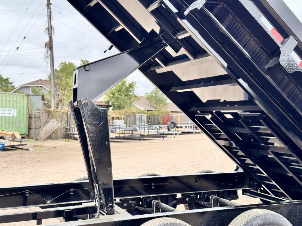 New 2026 Load Trail 7-16 Dump Triple 7K Axles