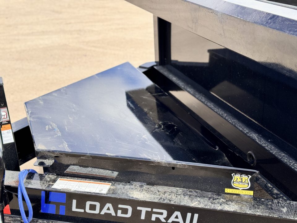 New 2026 Load Trail 7-14 Dump W/ 7 Gauge Floor And 14 PLY Tire upgrades 7K Axles