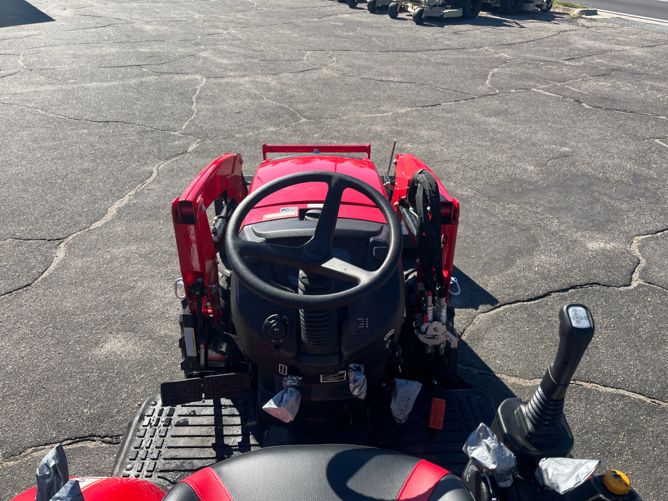New Mahindra 1120 HST 4WD Tractor