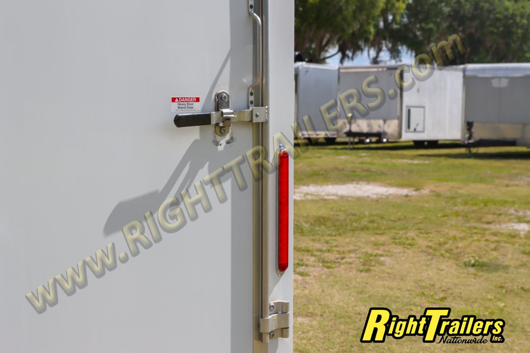 Used 2020 8.5X28 inTech RACE TRAILER