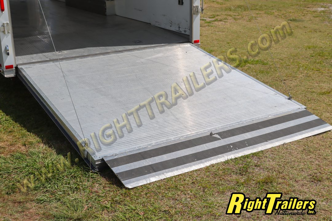 Used 2020 8.5X28 inTech RACE TRAILER