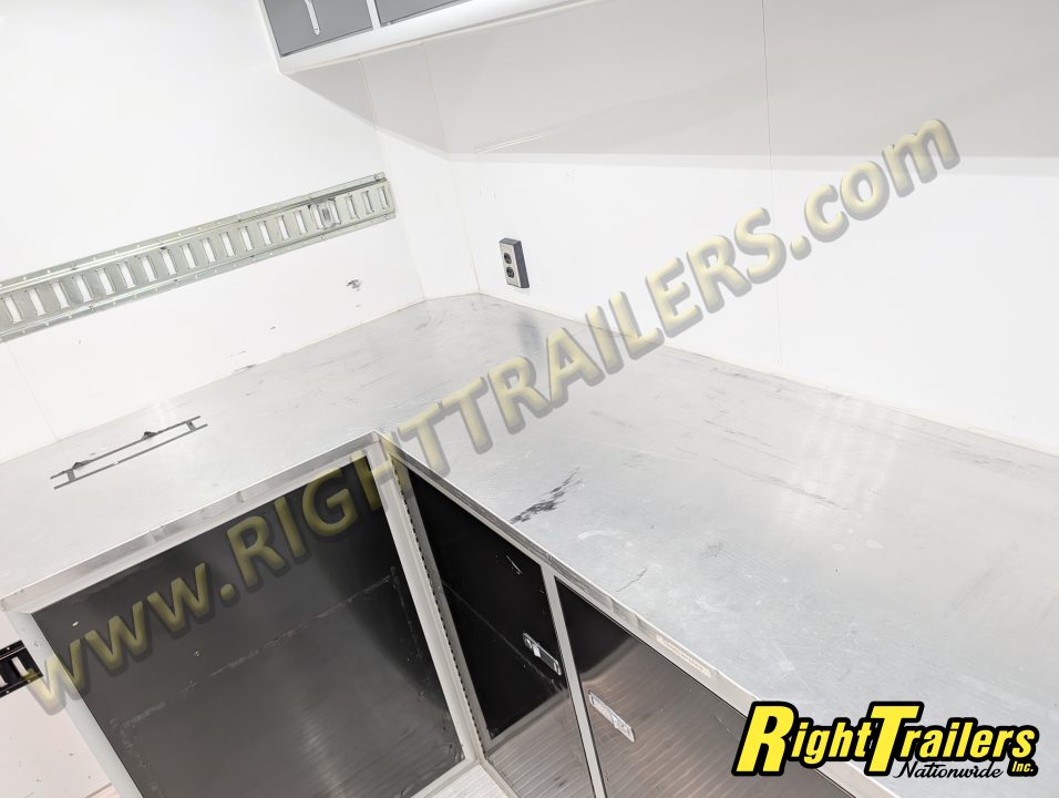 Used 2020 8.5X28 inTech RACE TRAILER