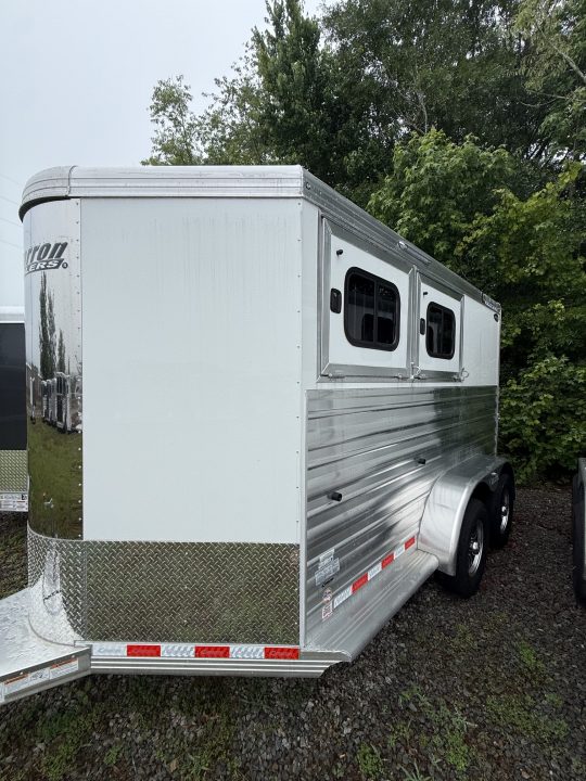 New 2026 Cimarron Trailers Norstar 2 Horse Slant Load BP 7'1 Tall w/Ramp Horse Trailer