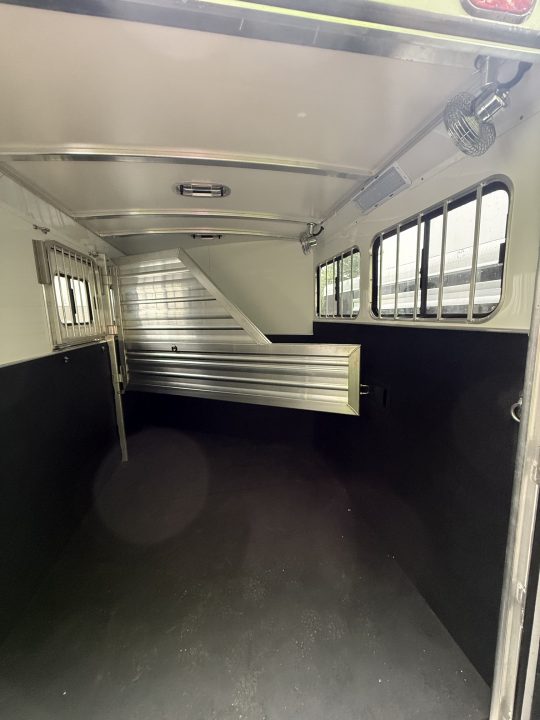 New 2026 Cimarron Trailers Norstar 2 Horse Slant Load BP 7'1 Tall w/Ramp Horse Trailer