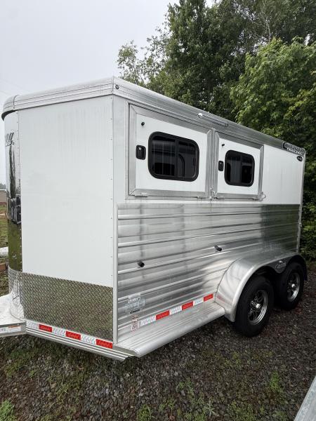 New 2026 Cimarron Trailers Norstar 2 Horse Slant Load BP 7'1 Tall w/Ramp Horse Trailer