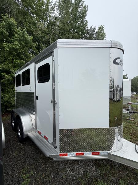 New 2026 Cimarron Trailers Norstar 2 Horse Slant Load BP 7'1 Tall w/Ramp Horse Trailer