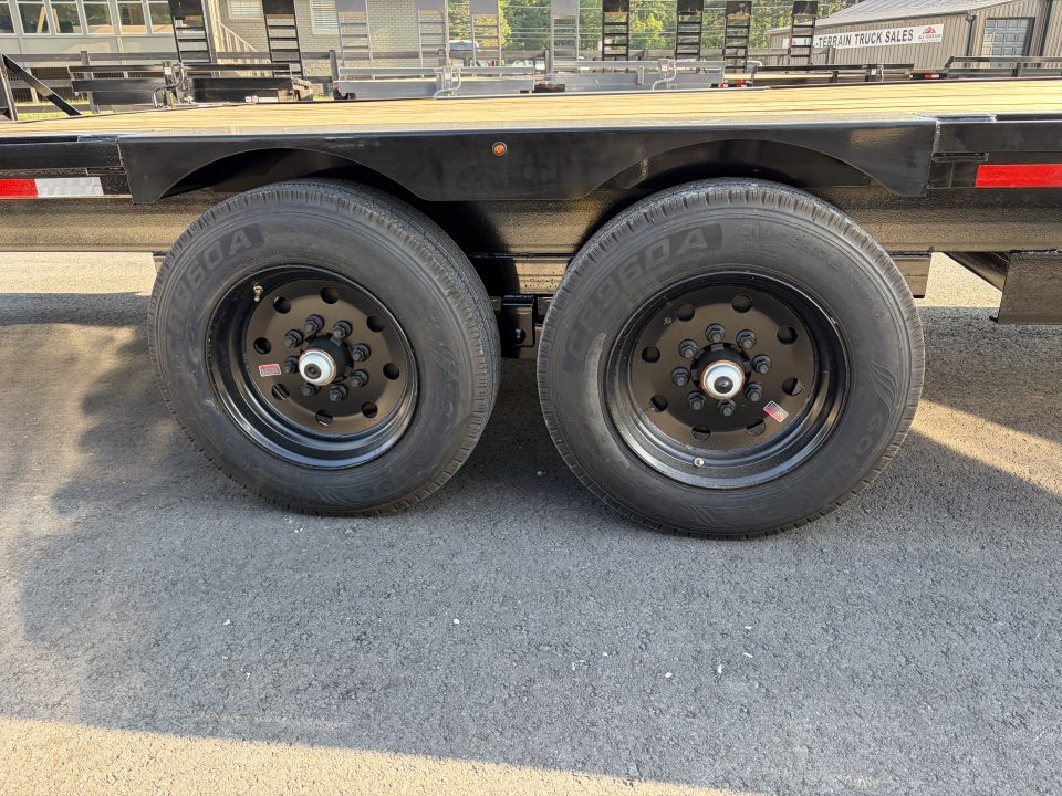 New 2026 Triple Crown Trailers 8.5x24 Heavy Duty Deckover Equipment Trailer, 16K GVWR