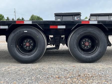 New 2026 Load Trail 102"x30' 24k Gooseneck Flatbed Trailer