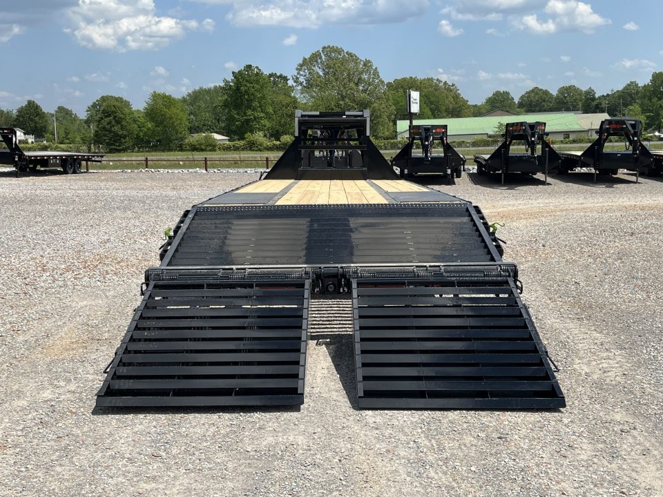 New 2026 Load Trail 102"x30' 30k Gooseneck Flatbed Trailer