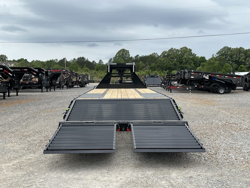 New 2026 Load Trail Gooseneck Flatbed Trailer | 102" x 28' | 24K