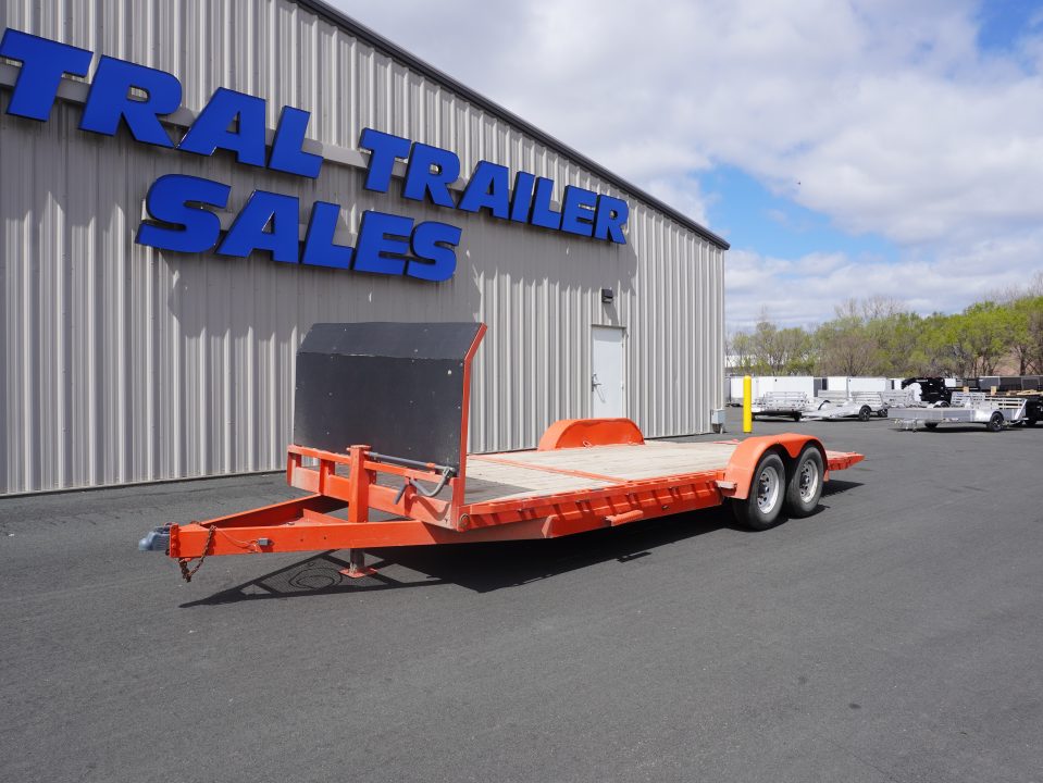 Used 2009 PJ Trailers 82"x22' Tilt Trailer
