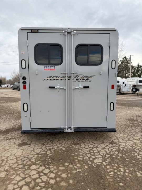 New 2026 Trails West Adventure 3 Horse