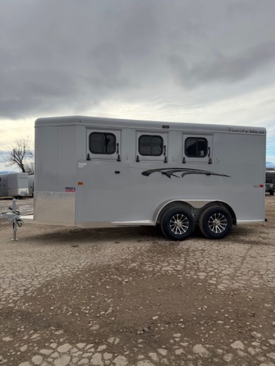 New 2026 Trails West Adventure 3 Horse