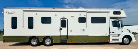 Used 2010 Renegade 45' Motorcoach