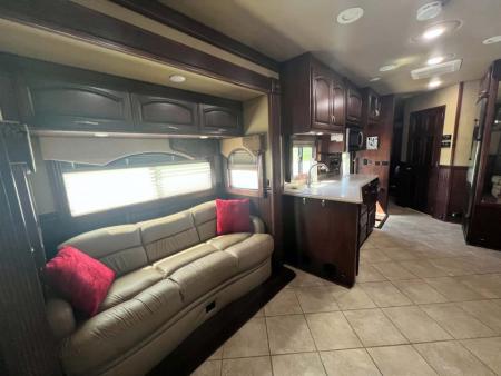 Used 2010 Renegade 45' Motorcoach