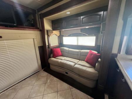 Used 2010 Renegade 45' Motorcoach