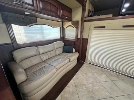 Used 2010 Renegade 45' Motorcoach