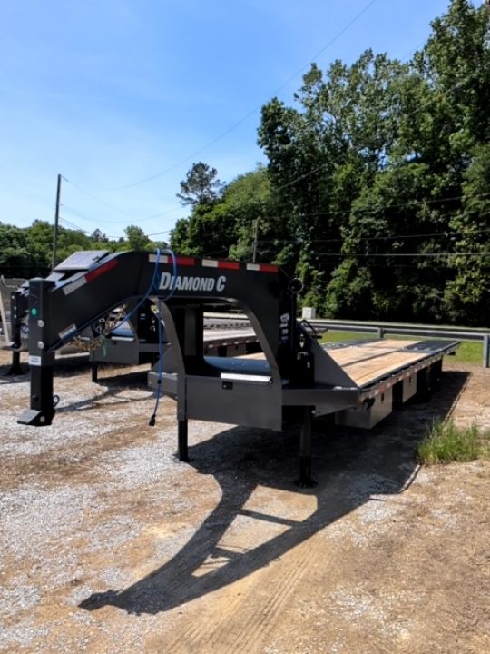 New 2026 Diamond C Trailers FMAX212 HDT Pacesetter Deckover Trailer