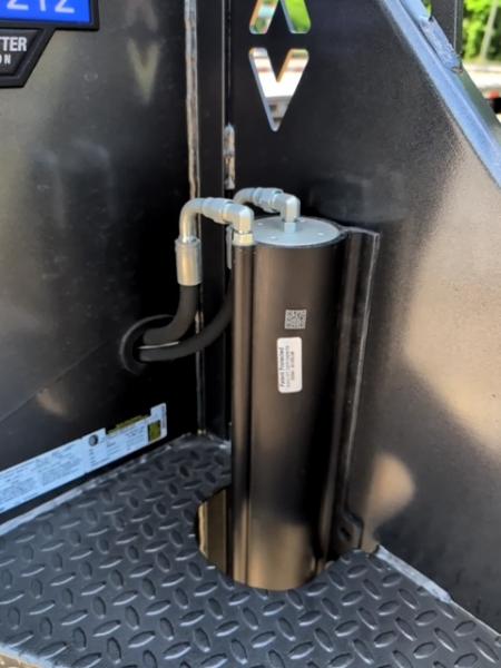 New 2026 Diamond C Trailers FMAX212 HDT Pacesetter Deckover Trailer