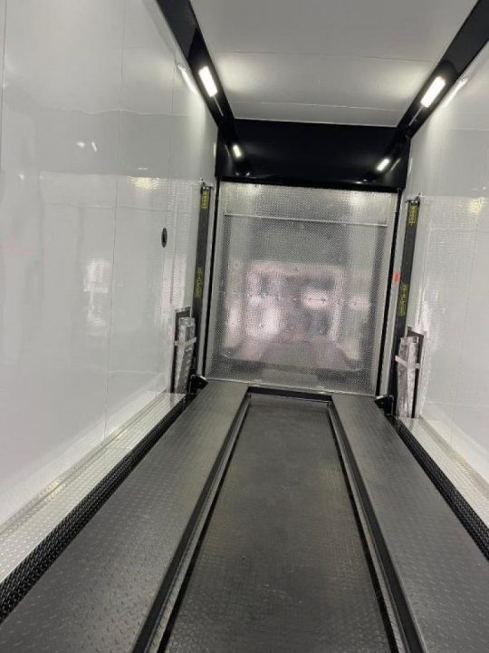 New CONTINENTAL CARGO NEW 85X34 STACKER ENCLOSED RACE TRAILER CAR HAULER TRAILER CARGO TRAILERS Car / Racing Trailer