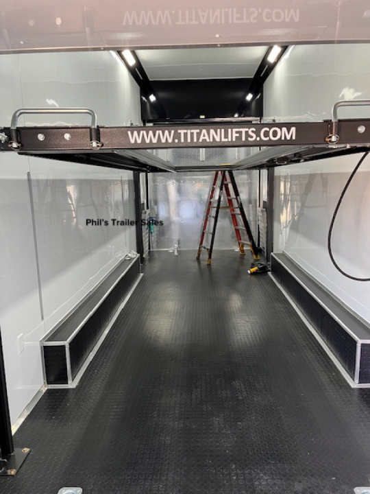 New CONTINENTAL CARGO NEW 85X34 STACKER ENCLOSED RACE TRAILER CAR HAULER TRAILER CARGO TRAILERS Car / Racing Trailer