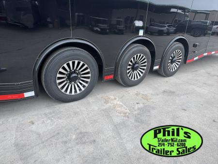 New CONTINENTAL CARGO NEW 85X34 STACKER ENCLOSED RACE TRAILER CAR HAULER TRAILER CARGO TRAILERS Car / Racing Trailer