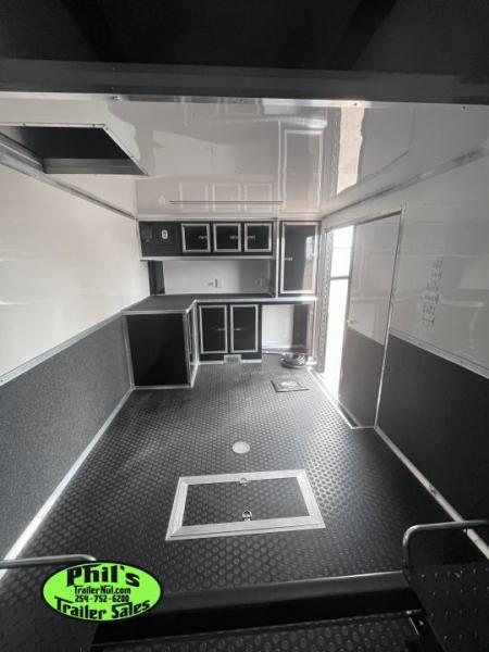 New CONTINENTAL CARGO NEW 85X34 STACKER ENCLOSED RACE TRAILER CAR HAULER TRAILER CARGO TRAILERS Car / Racing Trailer
