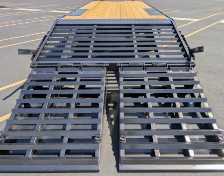 New Diamond C DEC-210-24' Deck over 23K (GVWR) Max Ramp Equipment Trailer