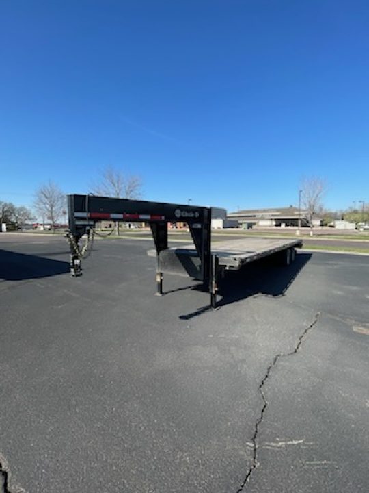 Used 2023 Circle D 8.5x32 GN flatbed Equipment Trailer