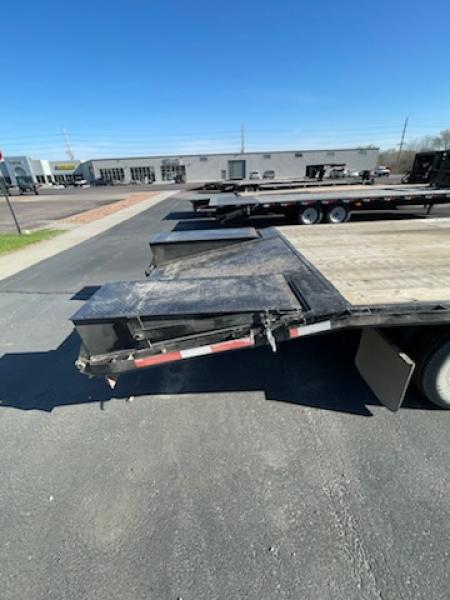 Used 2023 Circle D 8.5x32 GN flatbed Equipment Trailer