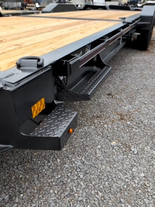 New 2026 Diamond C Trailers HDT210 - PACESETTER Tilt Trailer