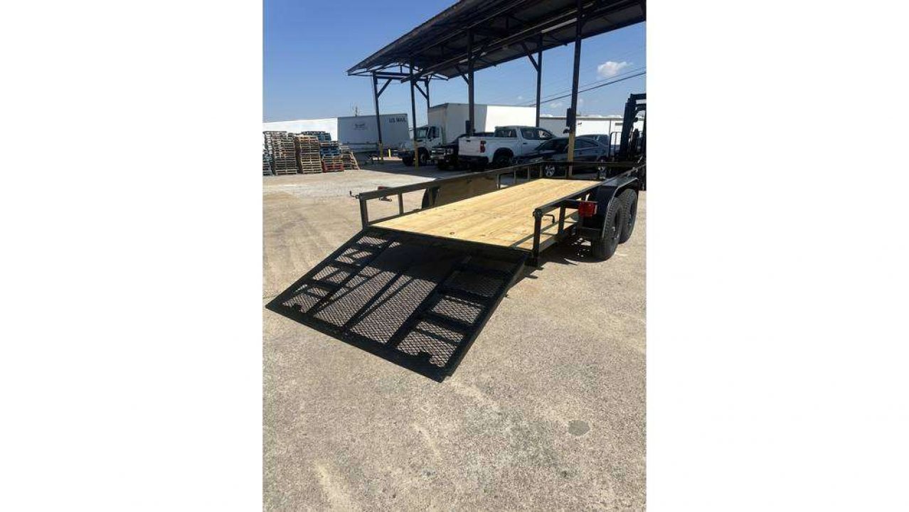 New 2026 4L 16ft Utility