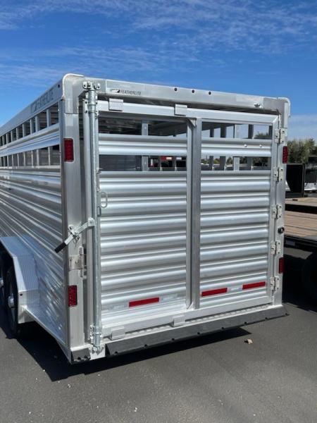 New 2025 Featherlite model 8127 7x20 Stock