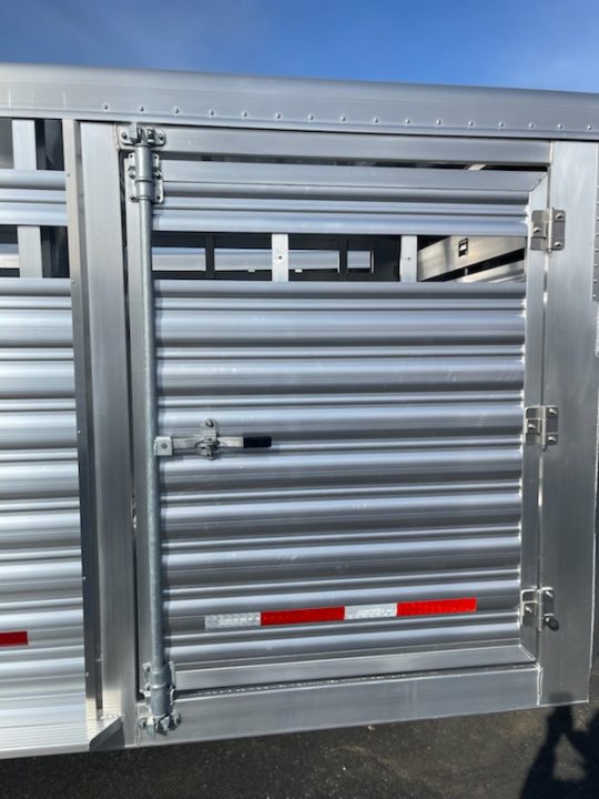 New 2026 Featherlite Trailers model 8127 7.5x26