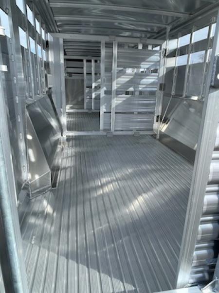 New 2026 Featherlite Trailers model 8127 7.5x26