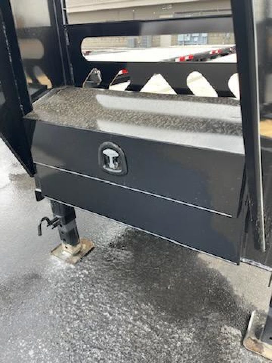 New 2025 H and W Trailers 8.5x36 flatbed Equipment Trailer