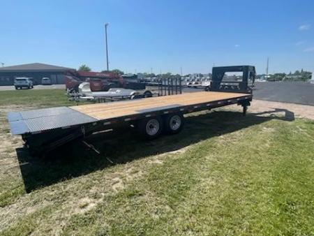 New 2024 H and W Trailers 8.5x26 GN flatbed Equipment Trailer