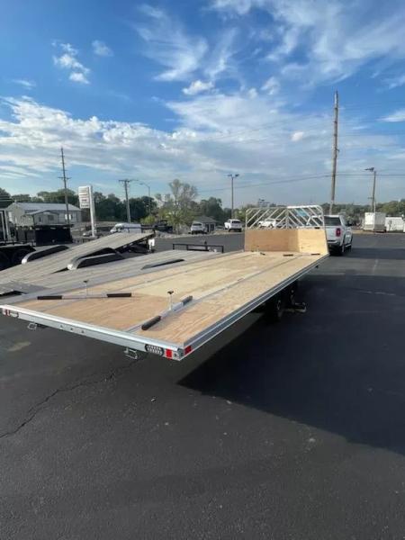 New 2026 Mission 24' 4 place Snowmobile Trailer