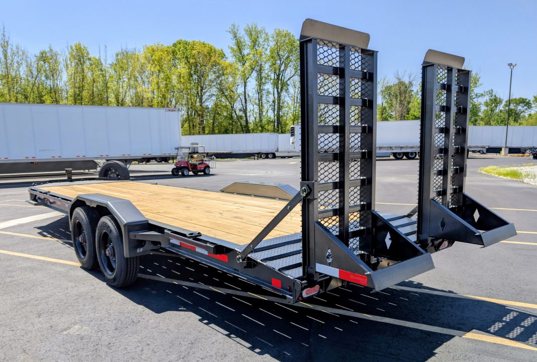 New Diamond C LPX-210-24' HD 20K (GVWR) Equipment Trailer