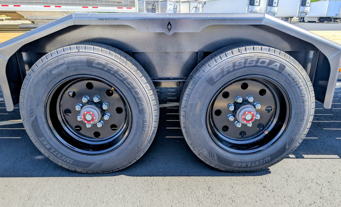New Diamond C LPX-210-24' HD 20K (GVWR) Equipment Trailer